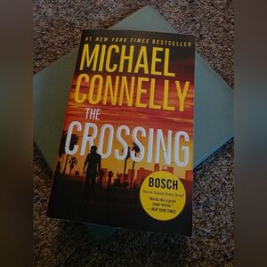 2 Michael Connelly Books